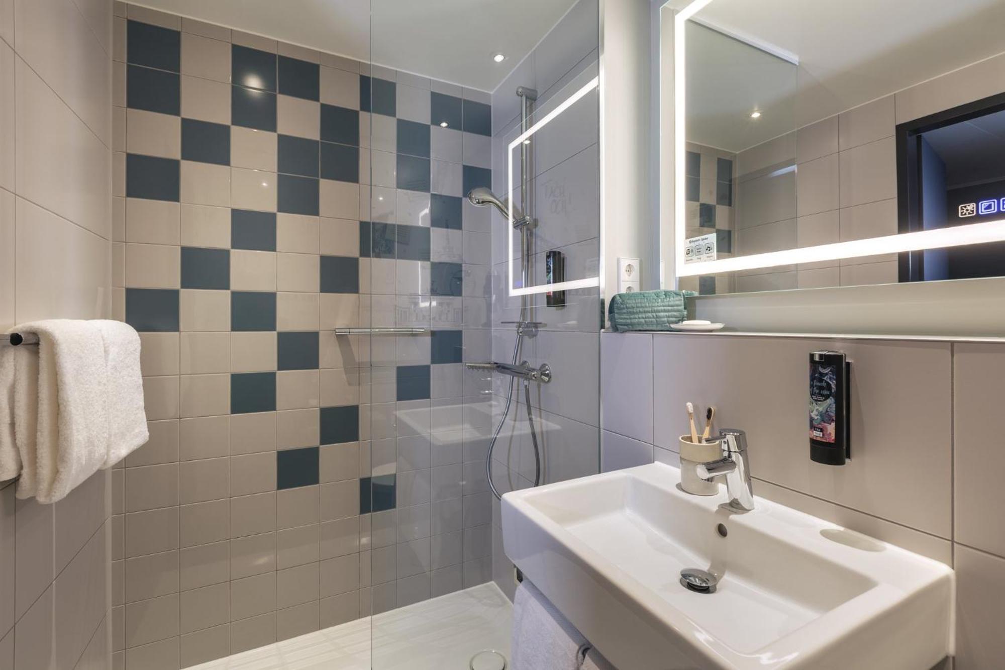 Holiday Inn - The Niu, Flash Berlin Charlottenburg By Ihg المظهر الخارجي الصورة